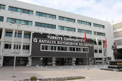 Antalya Büyükşehir Belediyesi rüşvet ve yolsuzluk davasında ikinci duruşma başladı