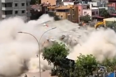 Adana'da kontrolsüz bina yıkımı korku dolu anlara sahne oldu