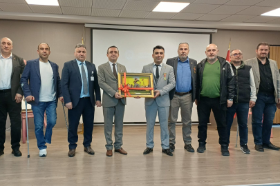 Gökhan Serter’den gençlere yönelik gazâ ve gazilik konferansları: Samsun ve Trabzon'da yoğun ilgi
