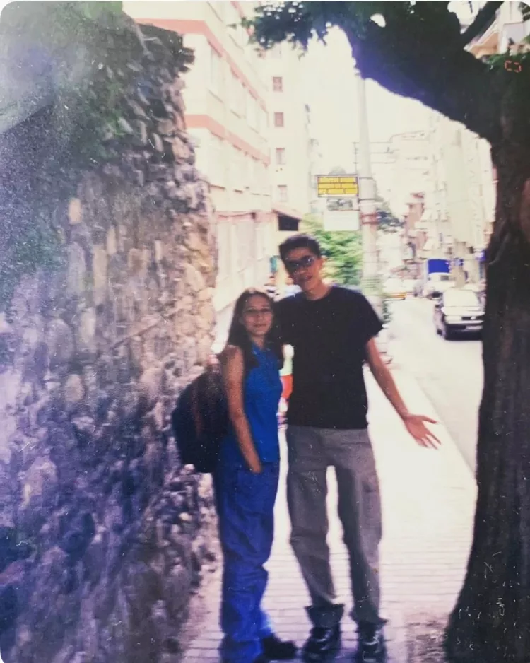 İbrahim Büyükak ve Nurdan Beşen Büyükak'tan nostalji paylaşımı 24 yıl öncesine gittiler 2