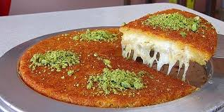 Kaymak Tatlısı