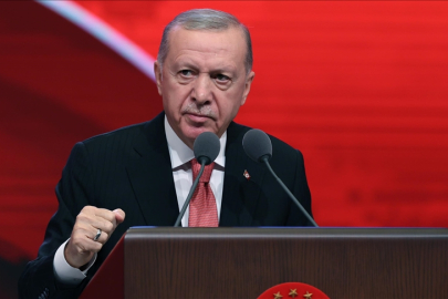 Cumhurbaşkanı Erdoğan'dan SAHA 2026'da savunma sanayii mesajları: Küresel ihracat hedefi 10 milyar dolar
