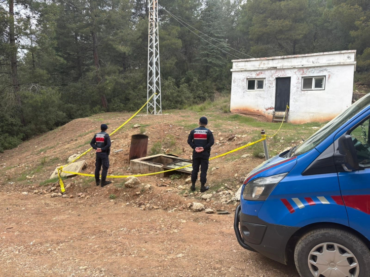 Kübra Yapıcı cinayetinde kan donduran detaylar Sosyal medya hesabı üzerinden yaşıyor süsü vermişler 4