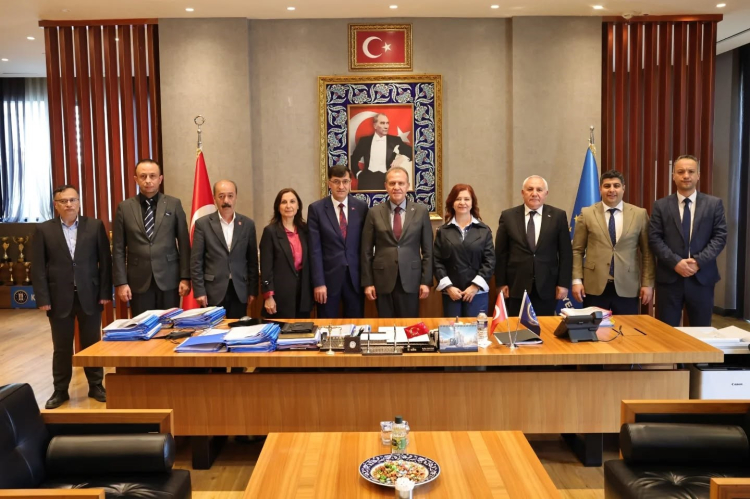 Türkiye Belediyeler Birliği Başkanı Vahap Seçer'den Kütahya Belediyesi'ne ziyaret 2
