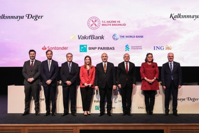 VakıfBank’tan dev hamle: 1,5 milyar avroluk kredi anlaşması imzalandı