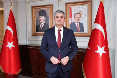 Adana Valisi Mustafa Yavuz'un Anneler Günü mesajı: Toplumun temel taşı annelerdir