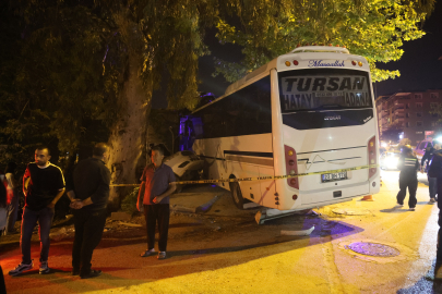 Hatay Defne Harbiye yolunda trafik kazası: 2 sürücü yaralandı