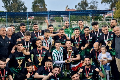 Sarıçam Kürkçülerspor Süper Amatör Lig şampiyonu oldu: Bölgesel Amatör Lig bileti geldi