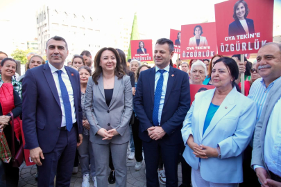 Seyhan Belediye Başkanı Oya Tekin için Adana'da miting
