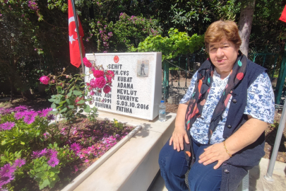 Adana'da Şehit Annesinden Anneler Günü'nde duygulandıran ziyaret