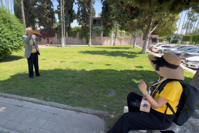 11 yaşında başlayan tutku 66 yıldır dinmedi: Mersin sokaklarını kareliyor