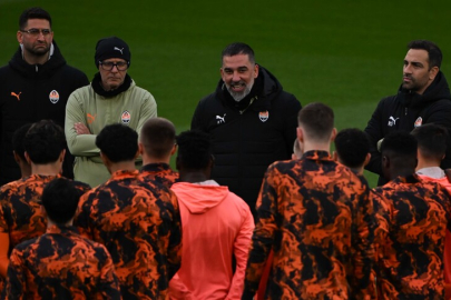 Arda Turan tarihe geçti: Ukrayna’da şampiyonlukla büyük başarı