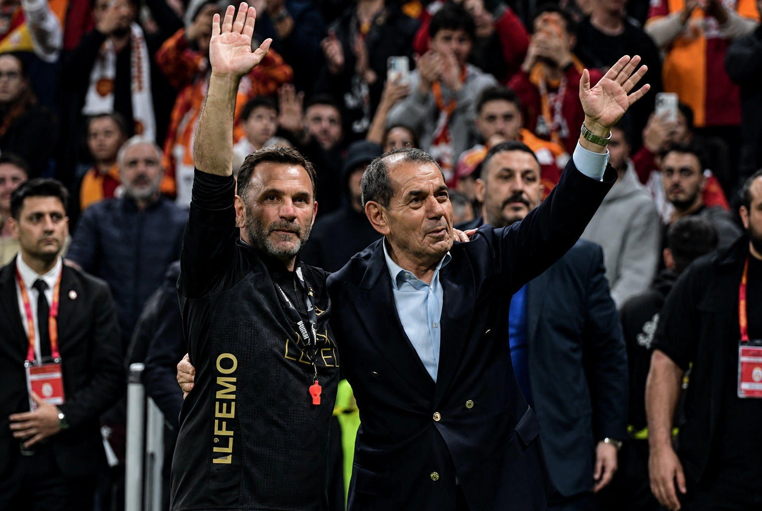 Galatasaray'da Dursun Özbek ve Okan Buruk dönemi: 13'üncülükten 5'inci yıldıza uzanan tarihi başarı hikayesi