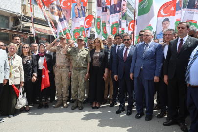 Reyhanlı 13 yıldır aynı yas tutuyor: 53 şehit dualarla anıldı
