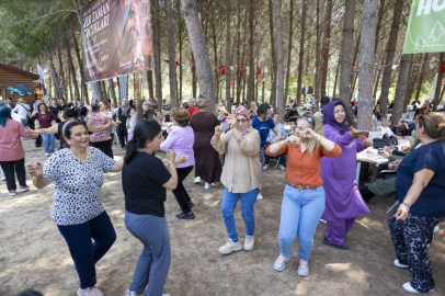 Mersin Büyükşehir’den annelere özel gün: Müzik ve eğlence bir aradaydı