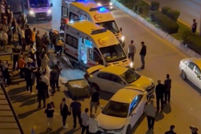 Gaziantep’te ambulansın karıştığı kazada 3 kişi yaralandı