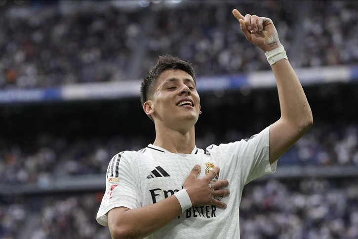 Arda Güler Real Madrid'de nisan ayının futbolcusu seçildi