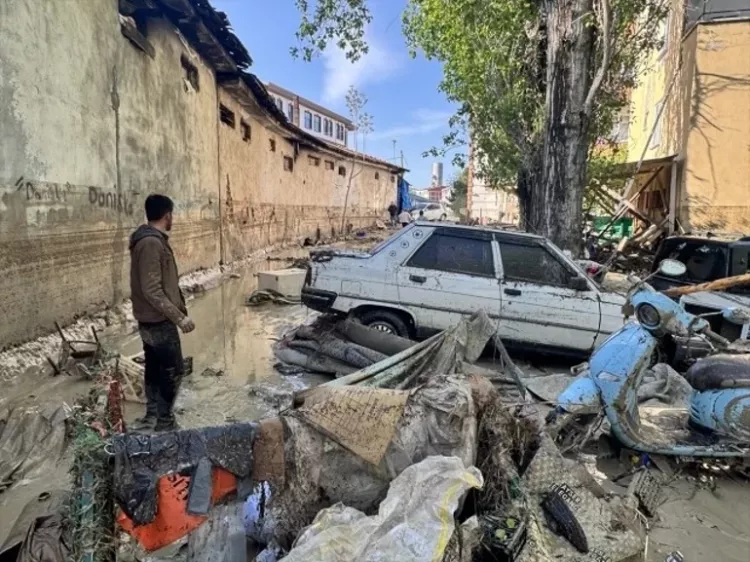 Samsun Havza'da taşkın! Afetin boyutu gün ağarınca ortaya çıktı 4