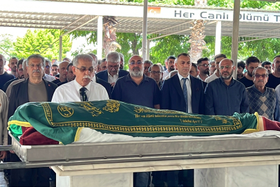Mersin’deki fabrika faciasında veda: Patlamada can veren işçi son yolculuğuna uğurlandı