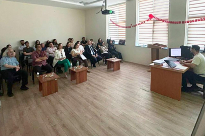 Adana’da avukatlar “Kira Sözleşmesinin Feshi ve Tahliye Davaları”nı masaya yatırdı