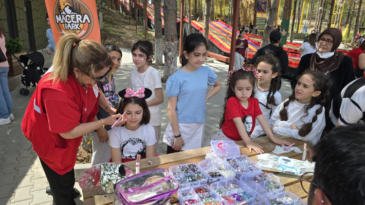 Adana Macera Parkı 19 Mayıs kutlamaları için kapılarını gençlere açıyor 9