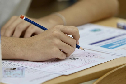 Bu hafta sonu hangi sınav var? E-YÖKDİL sınavı ne zaman yapılacak? e-YÖKDİL sınavı saat kaçta?