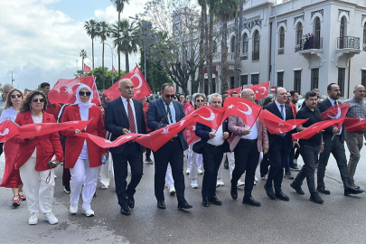 Hatay İskenderun'da 19 Mayıs kutlamaları Gençlik Yürüyüşü ile başladı