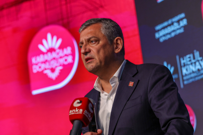 CHP Lideri Özgür Özel Karabağlar’da konuştu: “İzmir üvey evlat muamelesi görüyor”
