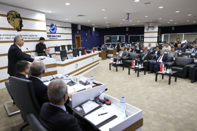 KAYSO’dan ekonomi yönetimine çağrı: "Sanayici üretimden çok finansman yönetimiyle uğraşıyor"