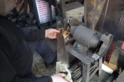 Bıçak ustalarından acemi kasaplara hayati uyarı: "Tek isteğim kendinizi kesmeyin"