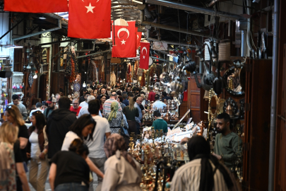 9 günlük bayram tatili Şanlıurfa ve Gaziantep esnafını sevindirdi