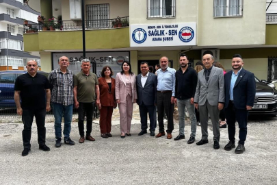 AK Parti Adana Milletvekili Sunay Karamık, Memur-Sen Adana İl Temsilciliği’nde memurların sorunlarını görüştü