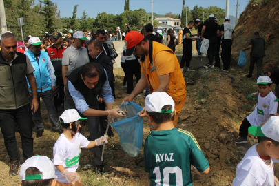 Mersin Bozyazı'da "Orman Benim" kampanyasıyla atıklar toplandı