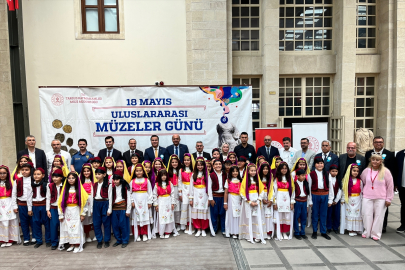 Mersin Tarsus'ta Uluslararası Müzeler Günü sanatla kutlandı