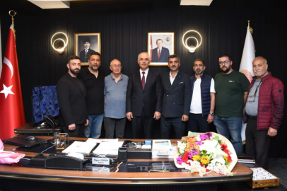 Çiçekçiler Odası Başkanı Mehmet Acar’dan Adana Esnaf ve Sanatkârlar Odaları Birliği Başkanı Göger’e tebrik ziyareti