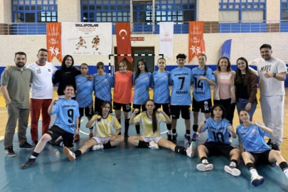Aksaray Spor Lisesi Kız Futsal Takımı Türkiye 5.’si oldu