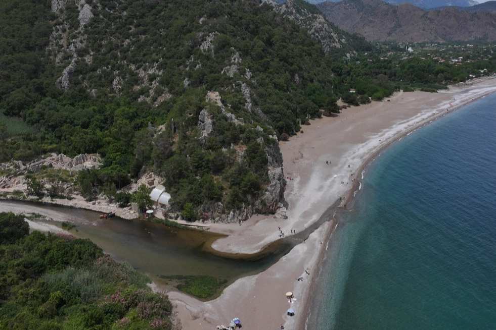 Antalya’nın saklı cenneti Olimpos ziyaretçilerini büyülüyor