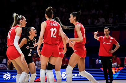 A Milli Kadın Voleybol Takımı, Polonya'yı 3-2 mağlup etti