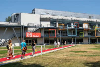 İstanbul Bilgi Üniversitesi’nin öğrencilerine yeni üniversite