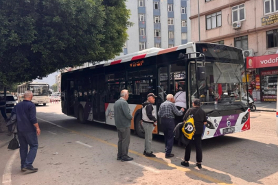 Adana’da toplu taşıma ücretlerine tepki: Dört kişilik aile yolculuk edemez hale geldi