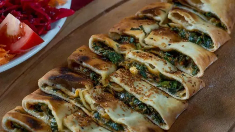 Mancarlı Kandıra Pidesi