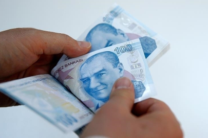 Bağ-Kur 7200 güne düştü mü? Prim eşitlemesi Meclis’ten geçti mi? İşte erken emeklilikte son durum