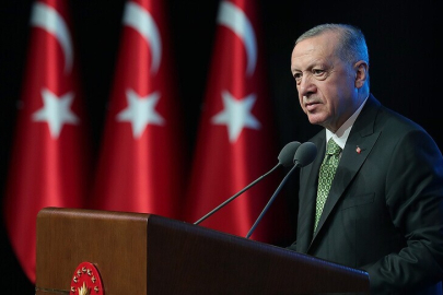 Erdoğan'dan İstanbul'un Fethi mesajı: "573 yıllık öfkenin pençesindeler"