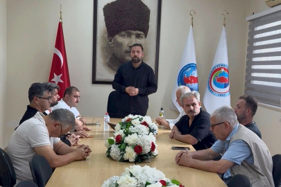 Adana’da Bayram buluşması: Aziz Sağıroğlu’ndan dikkat çeken “vefa ve dayanışma” mesajı