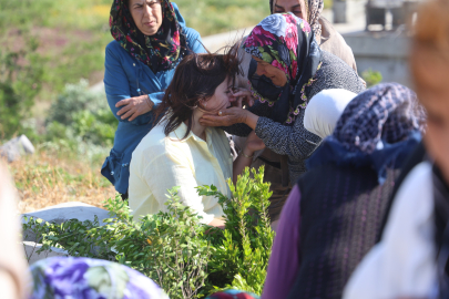 Hatay'da babası tarafından katledilen 3 yaşındaki Poyraz toprağa verildi