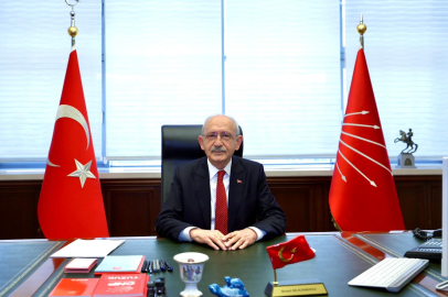 Kılıçdaroğlu genel başkanlık makamında mesaiye başladı