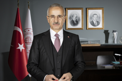 Bakan Uraloğlu: Dörtyol-Hassa Demiryolu ve Otoyolu Projesi ile Amik Ovası'na ulaşım 1 saatten 5 dakikaya düşecek