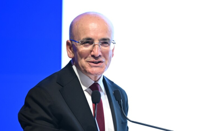 Bakan Şimşek: Ekonomi 23 çeyrektir kesintisiz büyüyor, milli gelir 1,6 trilyon doları aştı