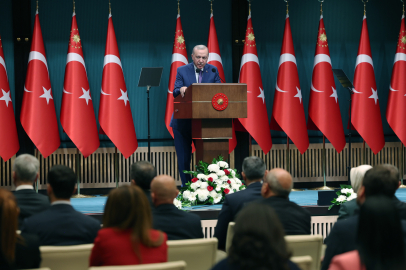 Cumhurbaşkanı Erdoğan: “Ana muhalefet içindeki tartışmalar bizi ilgilendirmiyor”