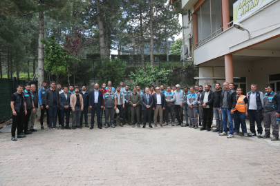 Hacılar'da bayram sonrası ilk mesai: Başkan Özdoğan fedakar personeliyle bayramlaştı